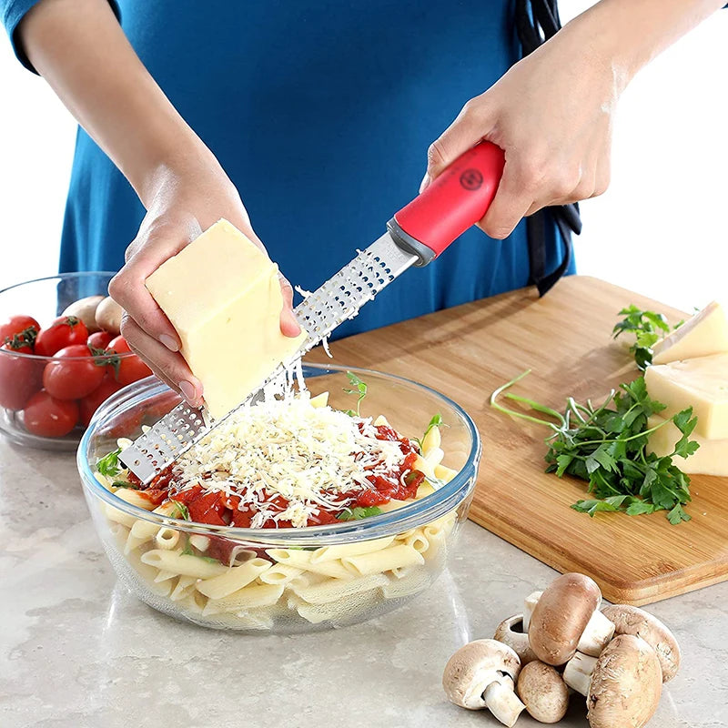 Kitchen Graters set of 3, Stainless Steel Zester, Chocolate-Garlic-Ginger-Nutmeg-Coconut-Spice-Parmesan Cheese Shredder & grater