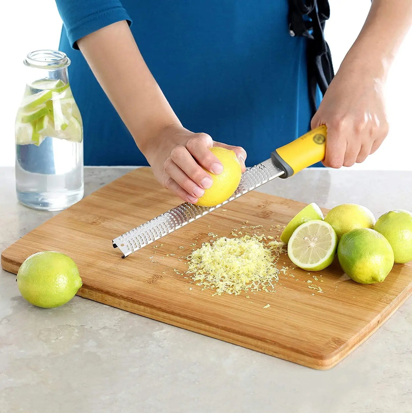 Kitchen Graters set of 3, Stainless Steel Zester, Chocolate-Garlic-Ginger-Nutmeg-Coconut-Spice-Parmesan Cheese Shredder & grater