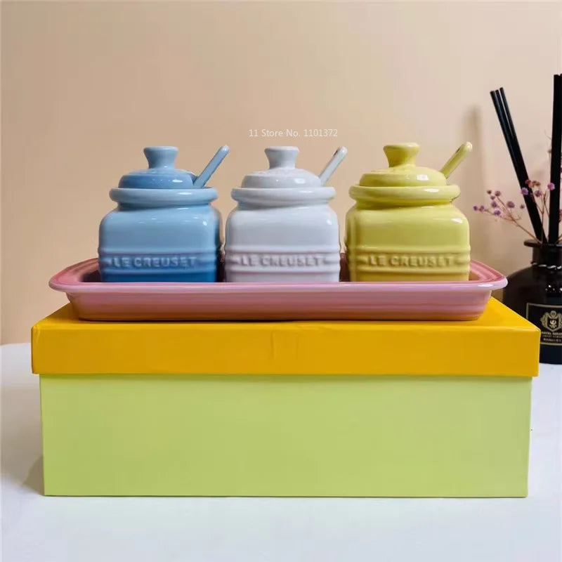European Style Kitchen Spice Organizer Creative Ceramic Spice Jar with Spoon Gift Box Set Jam Storage Jar with Lid Spice Rack