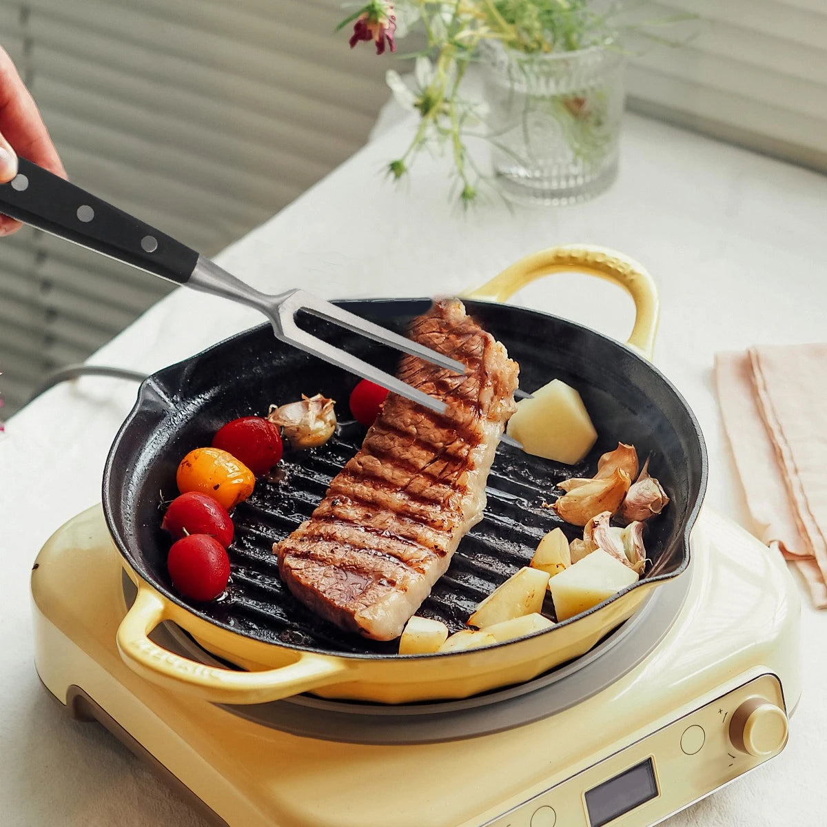 1 Pcs Kitchen Dining Tableware Stainless steel Wooden carving meet fork