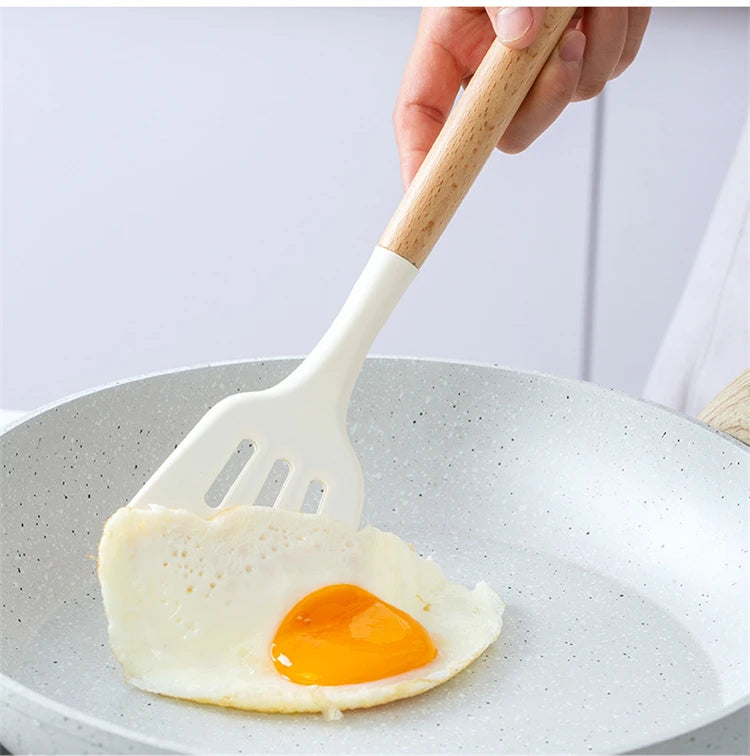 12 Pcs Silicone Kitchen Utensils Set Non Stick Silicone Cooking Utensil Set Heat Resistant Cookware with Wooden Handle JT558