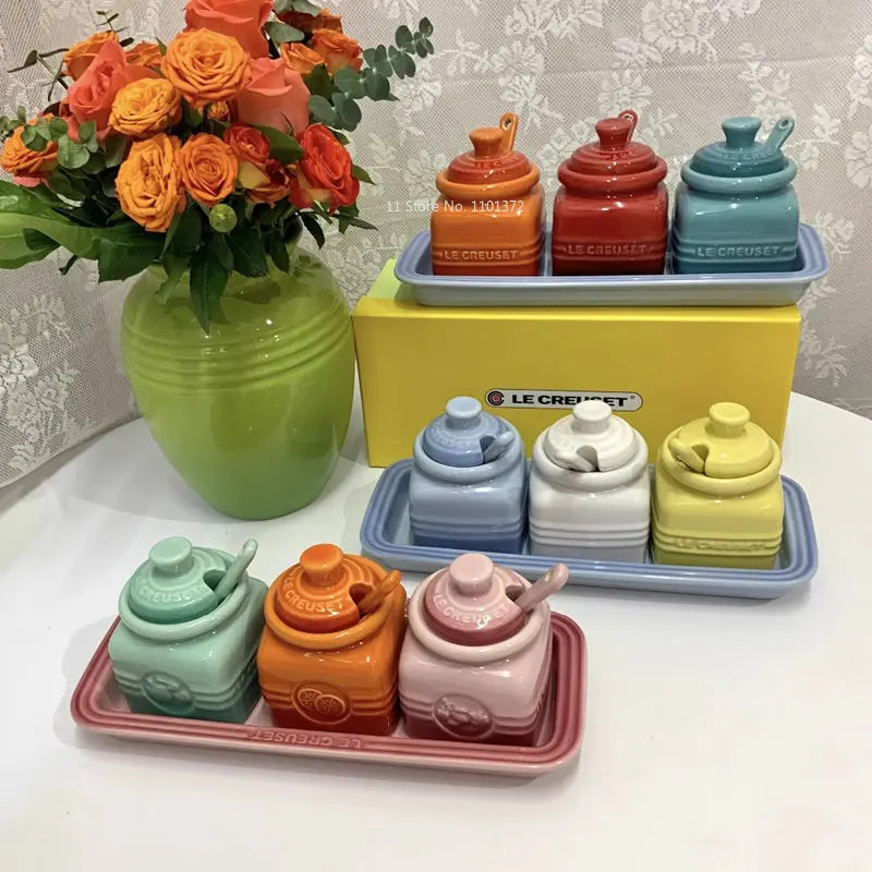 European Style Kitchen Spice Organizer Creative Ceramic Spice Jar with Spoon Gift Box Set Jam Storage Jar with Lid Spice Rack