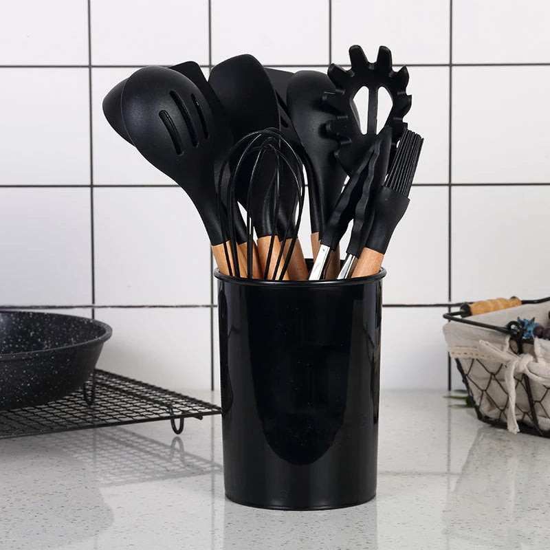12PCS Silicone Kitchenware Non-Stick Cookware Kitchen Utensils Set Spatula Shovel Egg Beaters Wooden Handle Cooking Tool Set Hot