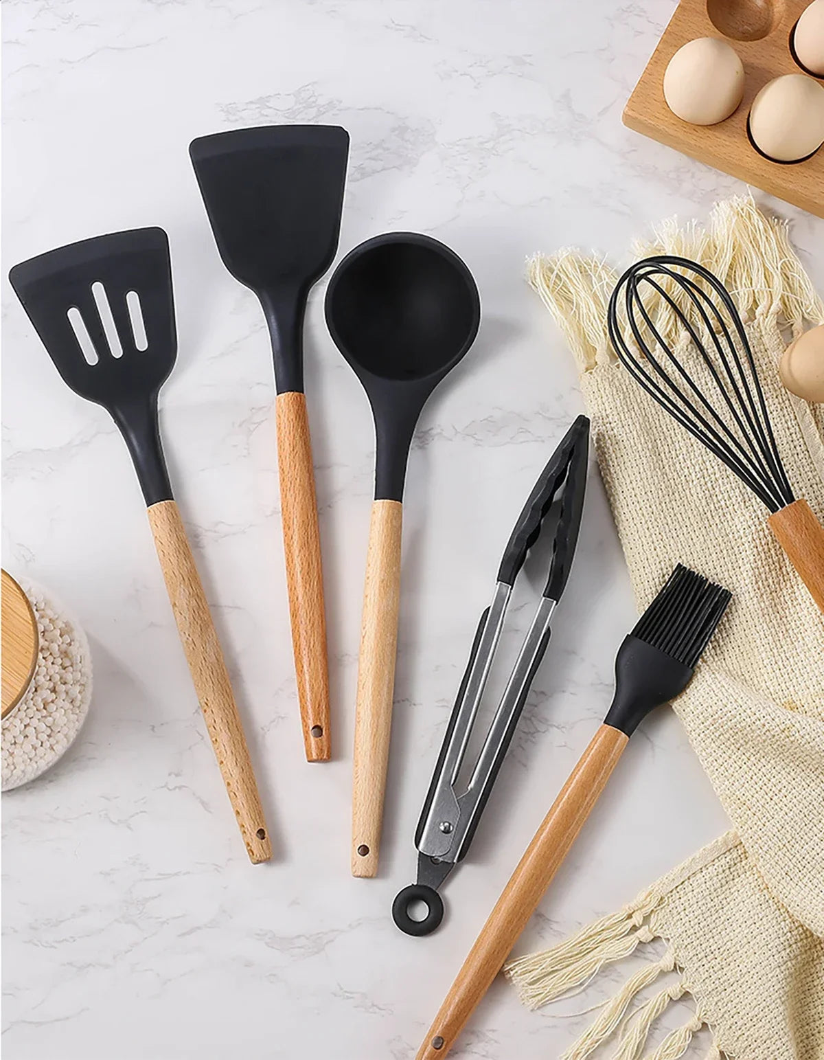 12Pcs/Set Silicone Kitchen Utensils With Storage Wooden Handle Bucket High Temperature Resistant And Non Stick Pot Spatula Spoon