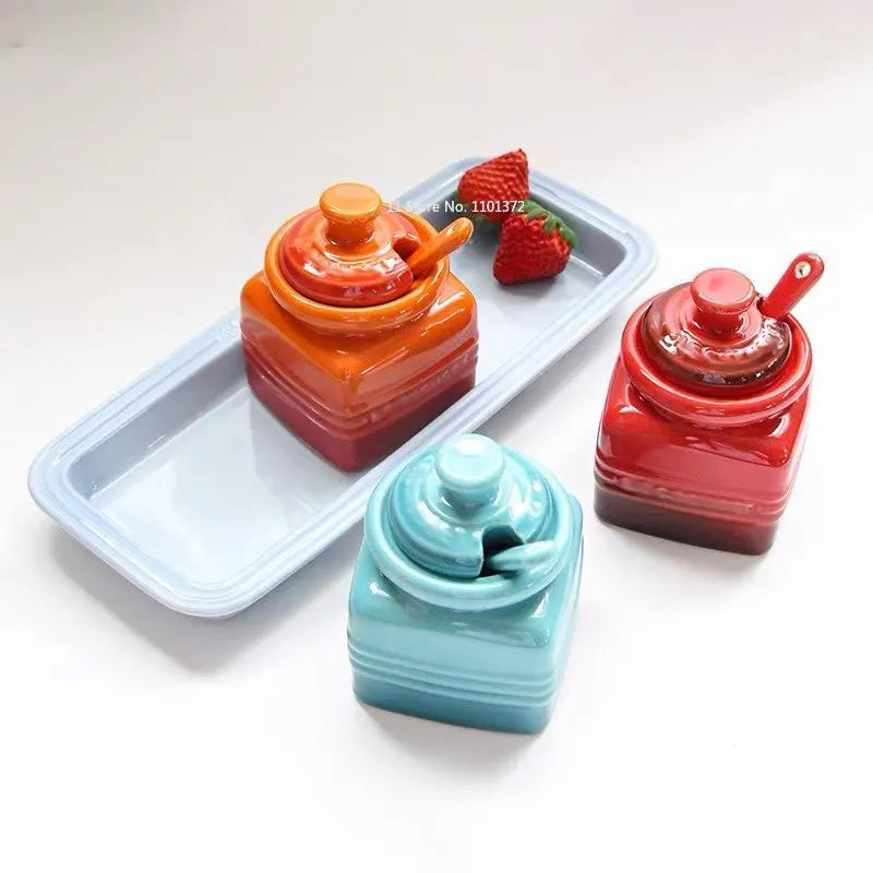 European Style Kitchen Spice Organizer Creative Ceramic Spice Jar with Spoon Gift Box Set Jam Storage Jar with Lid Spice Rack