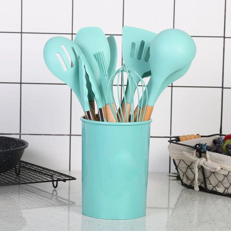 12PCS Silicone Kitchenware Non-Stick Cookware Kitchen Utensils Set Spatula Shovel Egg Beaters Wooden Handle Cooking Tool Set Hot