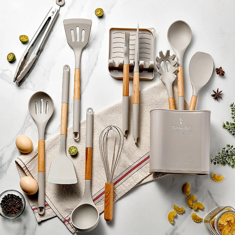 13Pcs Ilicone Kitchen Utensils Spatula Shovel Soup Spoon Cooking Tool with Storage Bucket Non-Stick Wood Handle Kitchen Gadgets