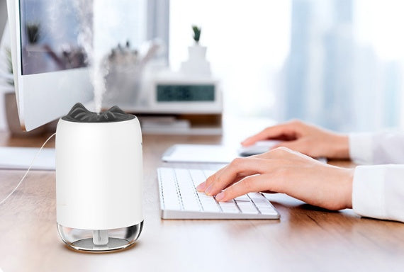Mini USB Humidifier Atomizer – Portable Home & Car Refill Humidifier for Fresh Air