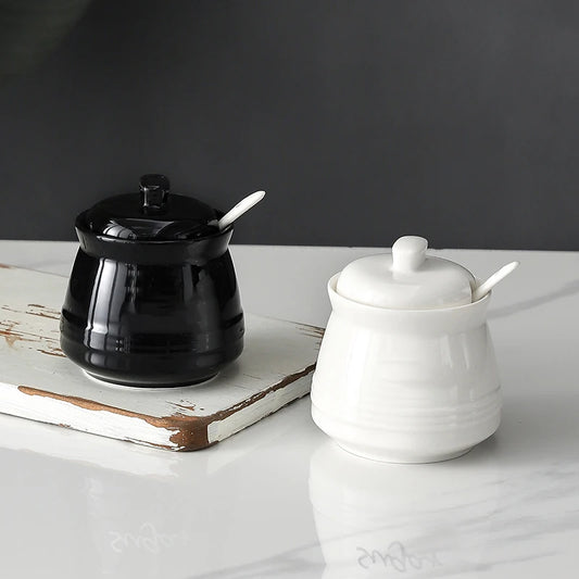 Black and White Ceramic Candy Jar Kitchen Seasoning Jar Household Storage Box Spoon Salt Bottle Household Kitchen Supplies