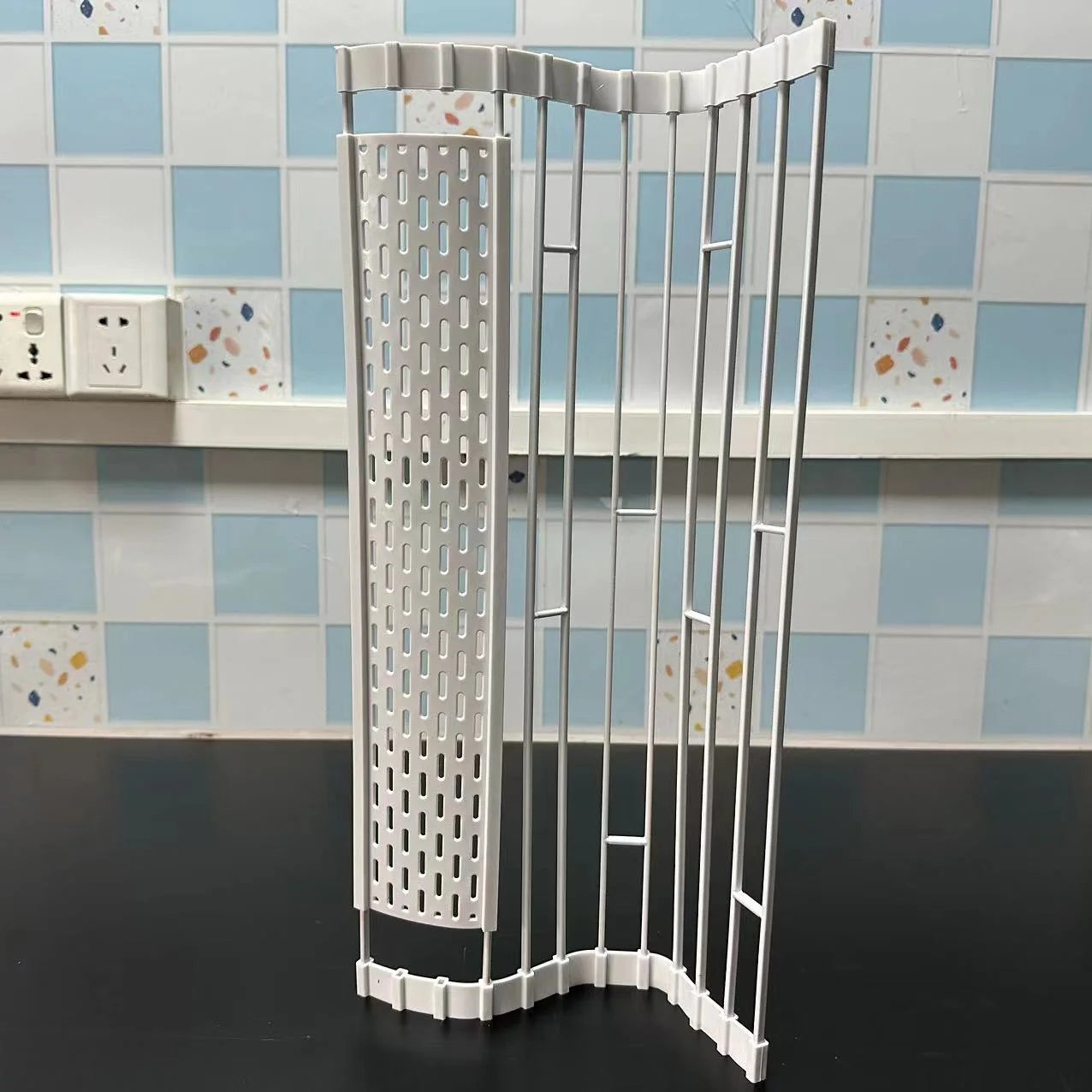 Kitchen Sink Dish Drain Rack Foldableing Roller Blind Flat Drain Storage Rack Spoon Chopsticks Tableware Leaking Storage Rack Large and Small