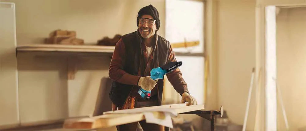 SEESII 6″ Cordless Mini Chainsaw – 15.2cm Rechargeable Electric Pruning Saw, Compatible with Makita 18V Battery