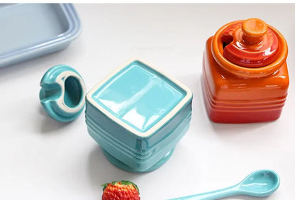 European Style Kitchen Spice Organizer Creative Ceramic Spice Jar with Spoon Gift Box Set Jam Storage Jar with Lid   Spice Rack