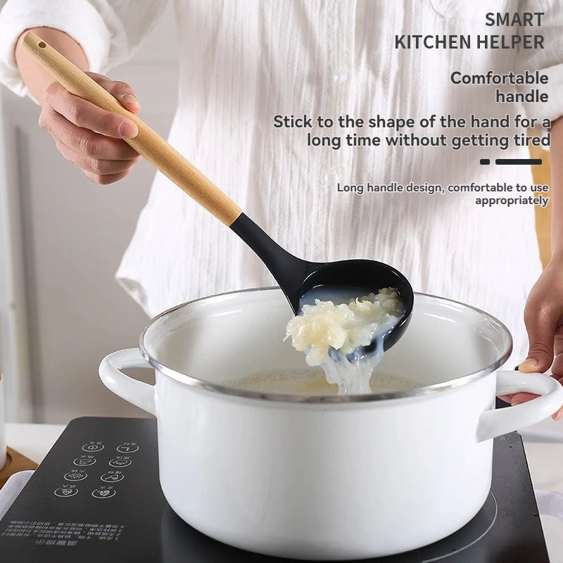 Kitchen Tools Set Wooden Handle Nonstick Pan Food Grade Cooking Silicone Storage Kit Stir Fry Baking Kitchen Set