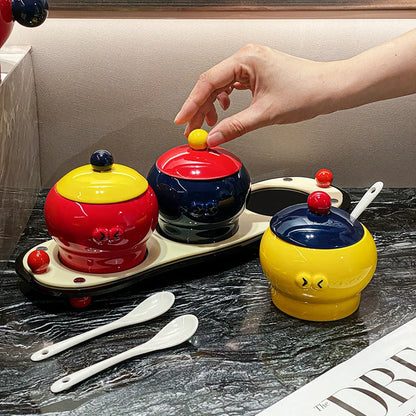 Ceramic household cute condiment box Condiment jar Salt jar condiment jar with covered kitchen storage utensils
