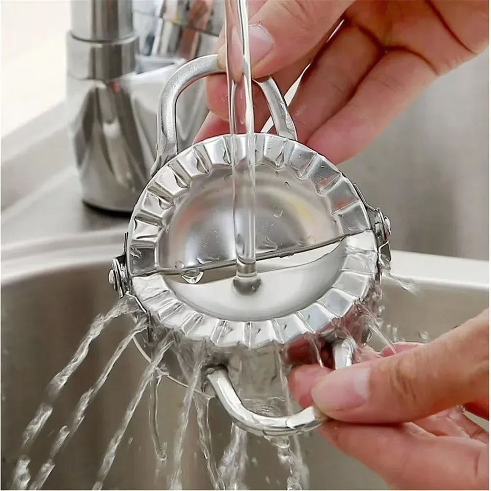 Stainless Steel Dumpling Mold Press – Eco-Friendly Manual Kitchen Tool, 9.5/12.5/15.8cm