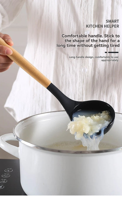 Kitchen Tools Set Wooden Handle Nonstick Pan Food Grade Cooking Silicone Storage Kit Stir Fry Baking Kitchen Set