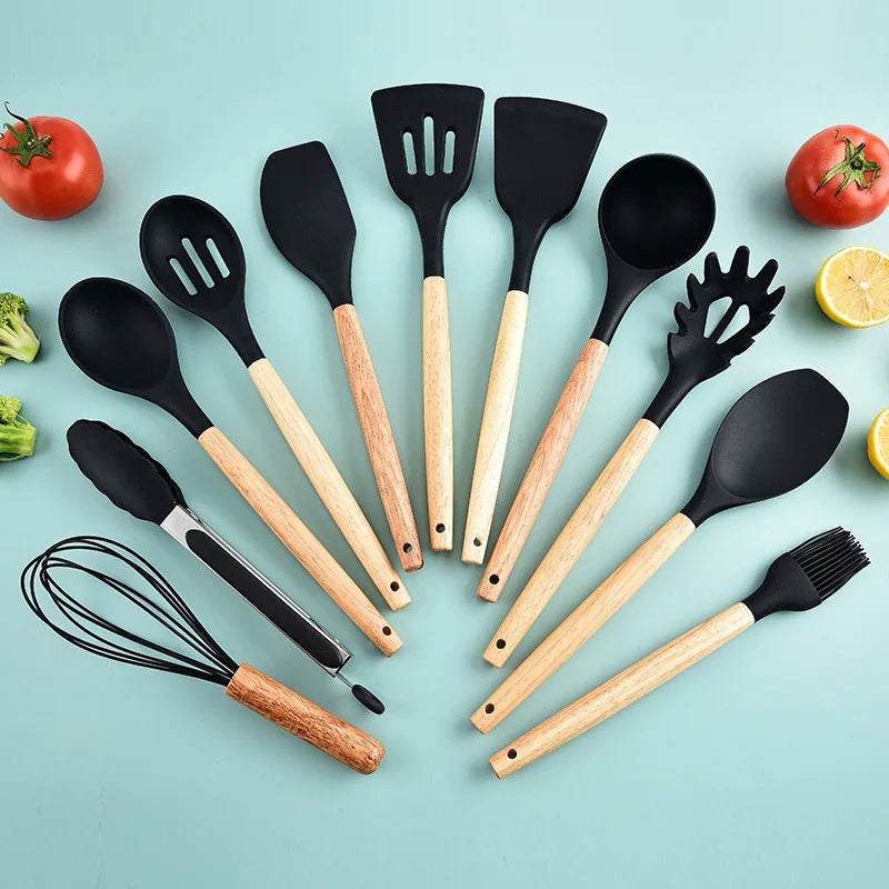 Kitchen Tools Set Wooden Handle Nonstick Pan Food Grade Cooking Silicone Storage Kit Stir Fry Baking Kitchen Set