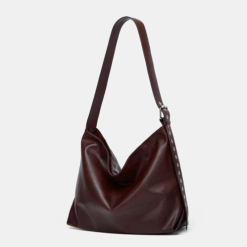 Wax Oil Leather Shoulder Bag – Large Capacity Messenger Bag with Wide Strap