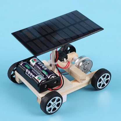 DIY Solar Car Kit – Creative STEM Toy for Kids’ Motor Skills & Active Thinking