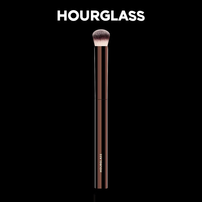 Hourglass Makeup Brush- No.19 Vanish Seamless Finish Concealer Brush Soft Fiber Hair Fashion Design Single Face Brush